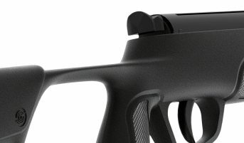 El seguro automático ambidiestro está especialmente colocado en la parte trasera de la carcasa, lo que es fácilmente alcanzable para ser introducido o desactivado durante el apunte. Stoeger X3-TAC